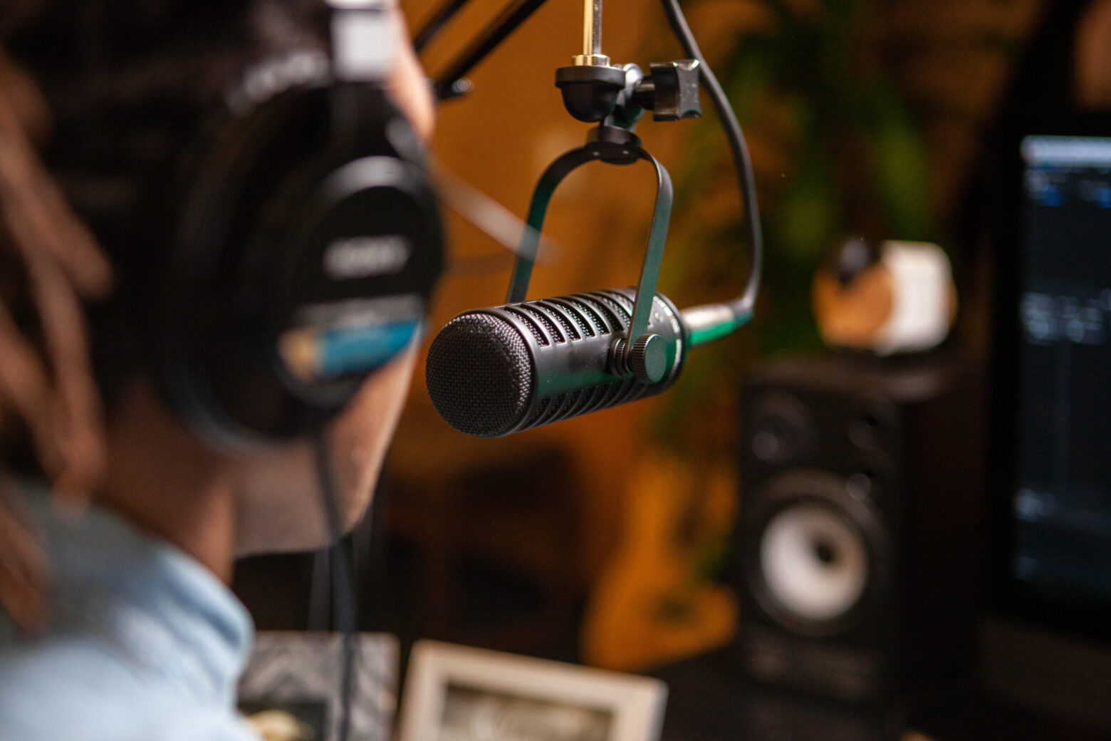 The 5 Best Podcast Microphones for Your Money MXL Mics